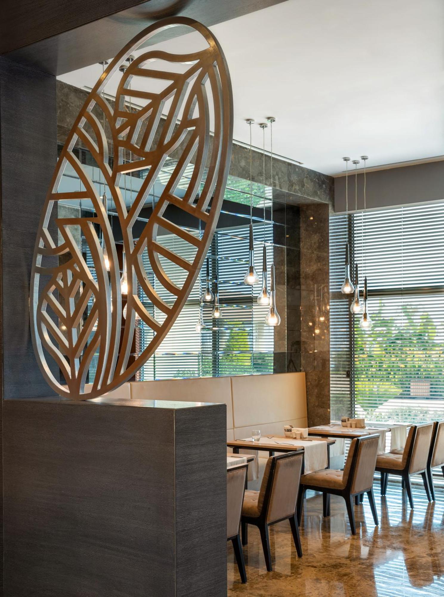 Elexus Hotel Resort & Spa & Casino Klepini ภายนอก รูปภาพ